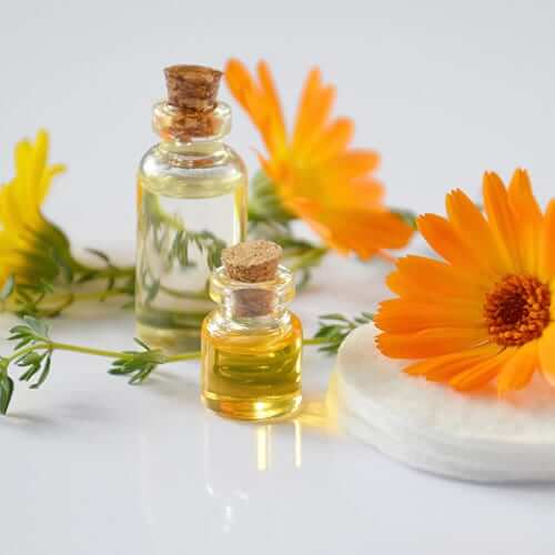  huile essentielle univers BIO pharmacie du Champ de Mars